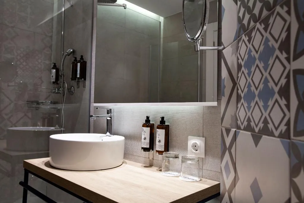 DOUBLE STANDARD Room, Petit Palace Ruzafa, Valencia