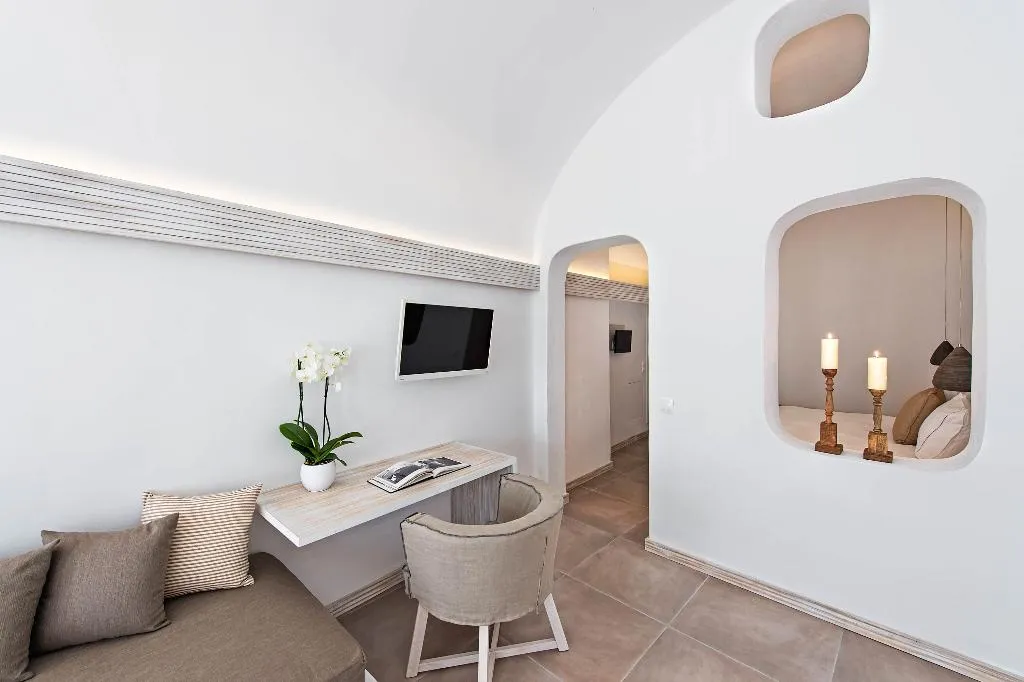 SUITE DELUXE SEA VIEW Room, Athina Luxury Suites, Santorini