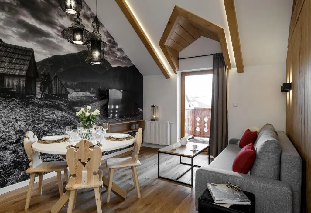 Room, ApartHotel Giewont, Krakow