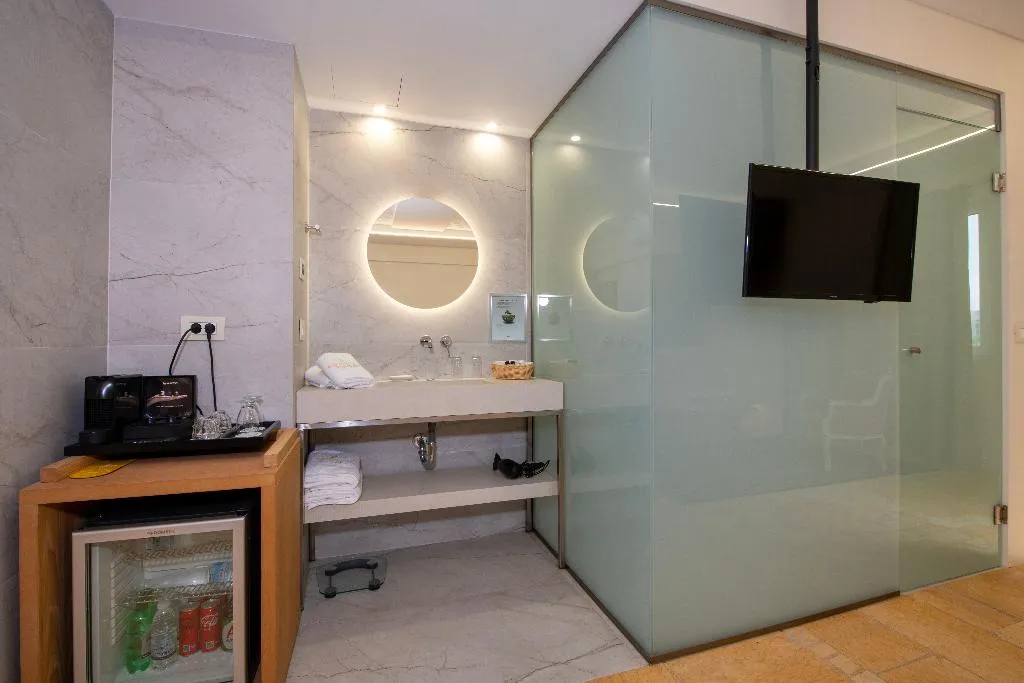 Double or Twin PARTIAL SEA VIEW Room, Orpheas Resort, Crete