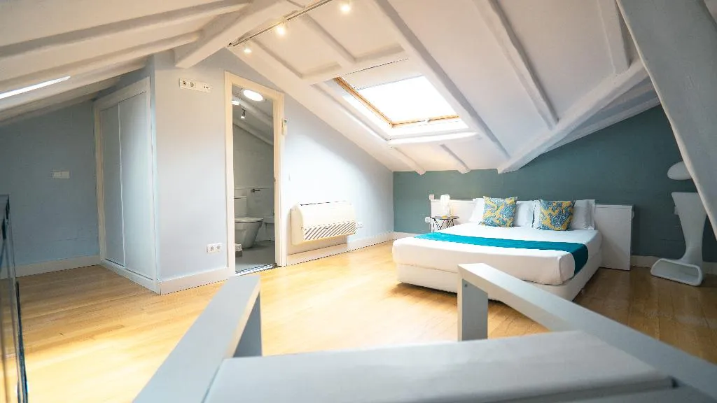 APARTMENT THREE BEDROOMS Room, Smartr Madrid Atocha, Madrid
