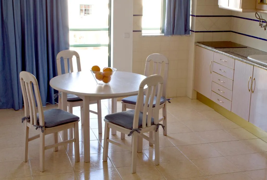 APARTMENT TWO BEDROOMS Room, Dunas Do Alvor - Torralvor, Algarve