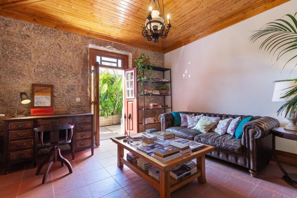 Lobby, Casa do Eido - sustainable living & nature experie, Porto