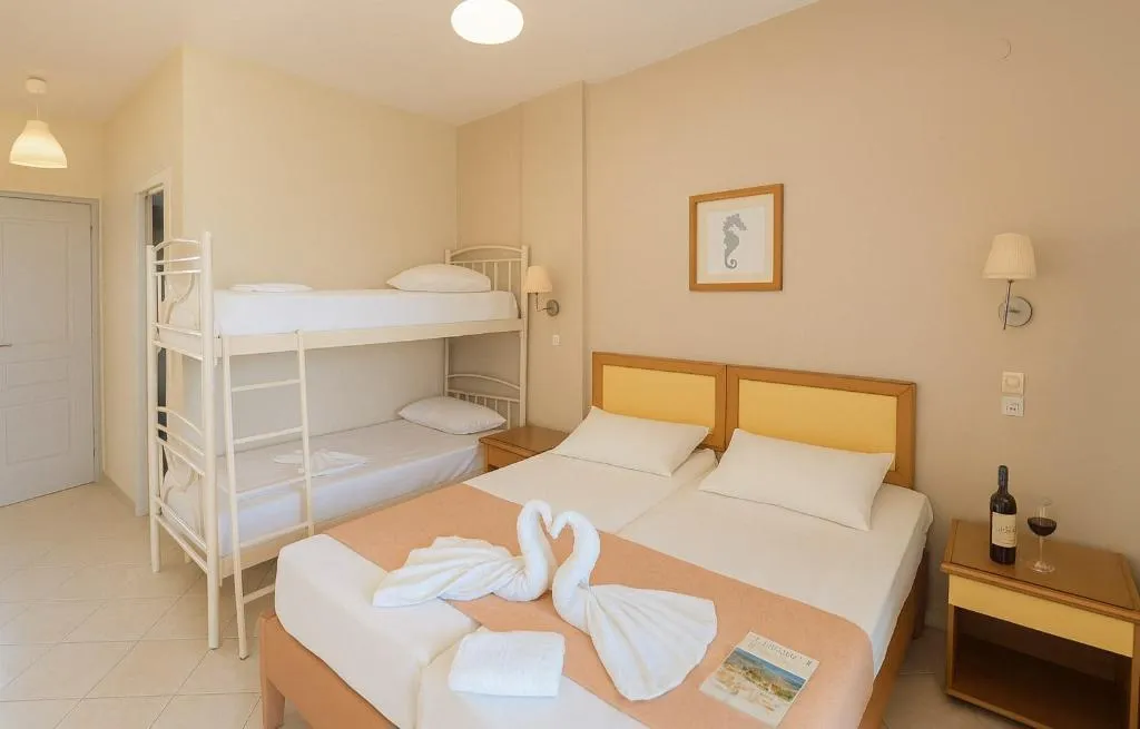 Room WITH AIR CONDITIONING Room, Koulouris Beach, Corfu