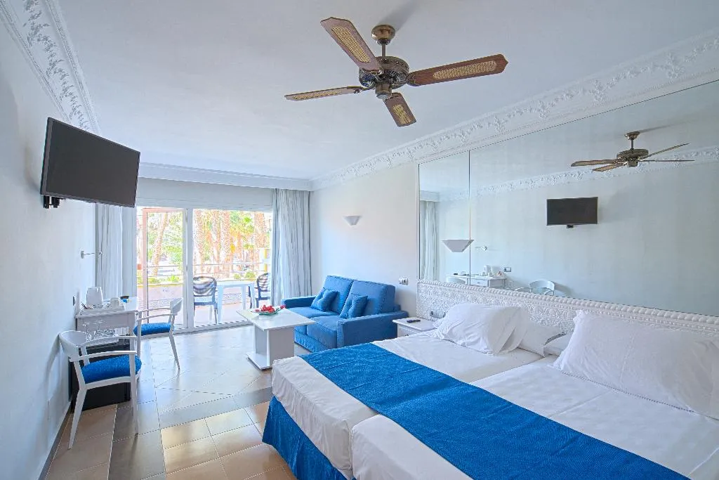 Double or Twin COMFORT Room, Playacapricho, Costa Almeria