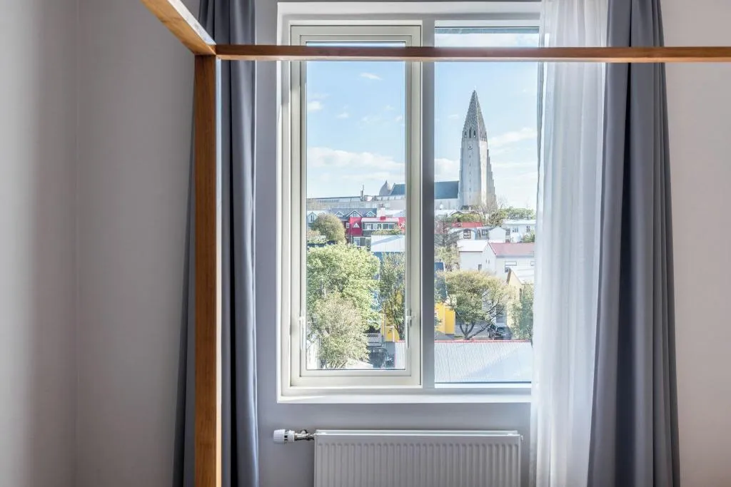 DOUBLE QUEEN SIZE BED Room, Hotel Von, Reykjavik