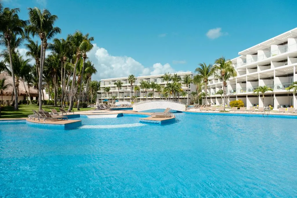 Pool, Iberostar Selection Riviera Cancun, Cancun Area