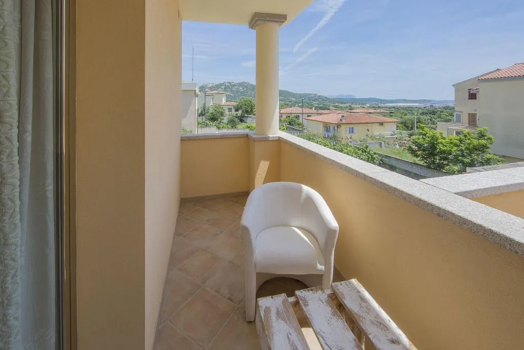 QUADRUPLE SUPERIOR TWO DOUBLE BEDS Room, Olbia City Hotel, Olbia