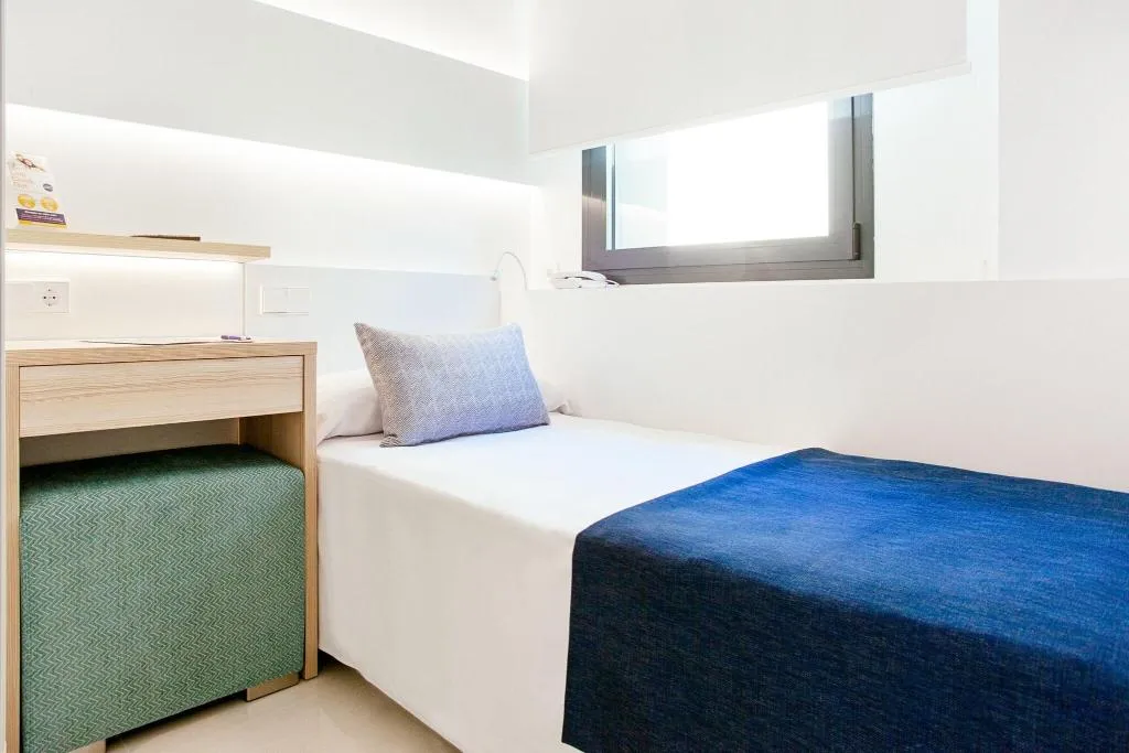 Room, Globales Acis & Galatea Hotel, Madrid
