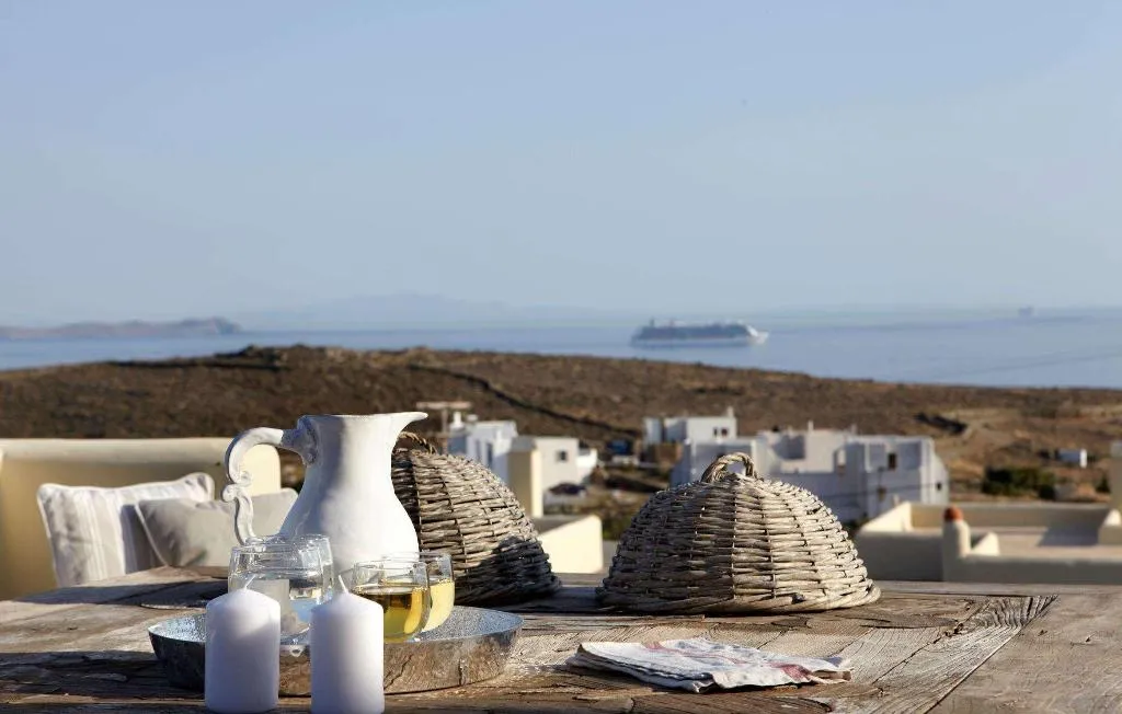 Room, Diles & Rinies, Mykonos