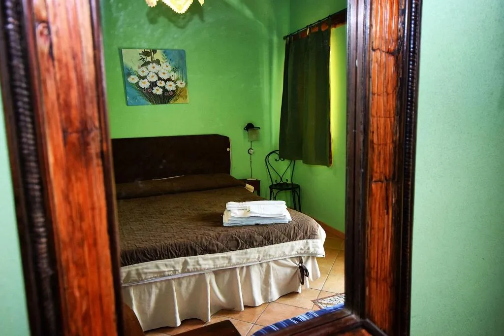 Room, Giucalem La Casa Negli Orti, Catania