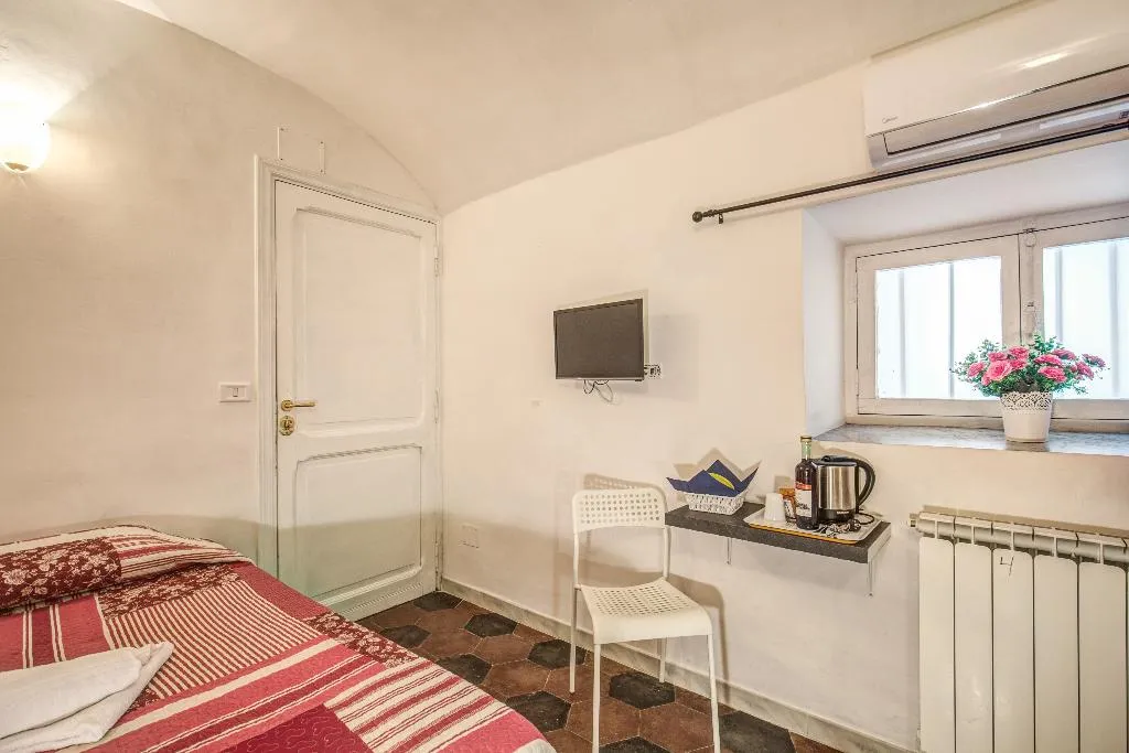 SINGLE STANDARD Room, Relais La Torretta, Naples