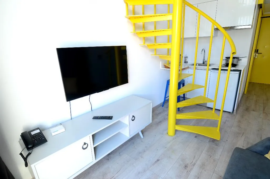 APARTMENT DUPLEX Room, Coordinat Suites, Izmir
