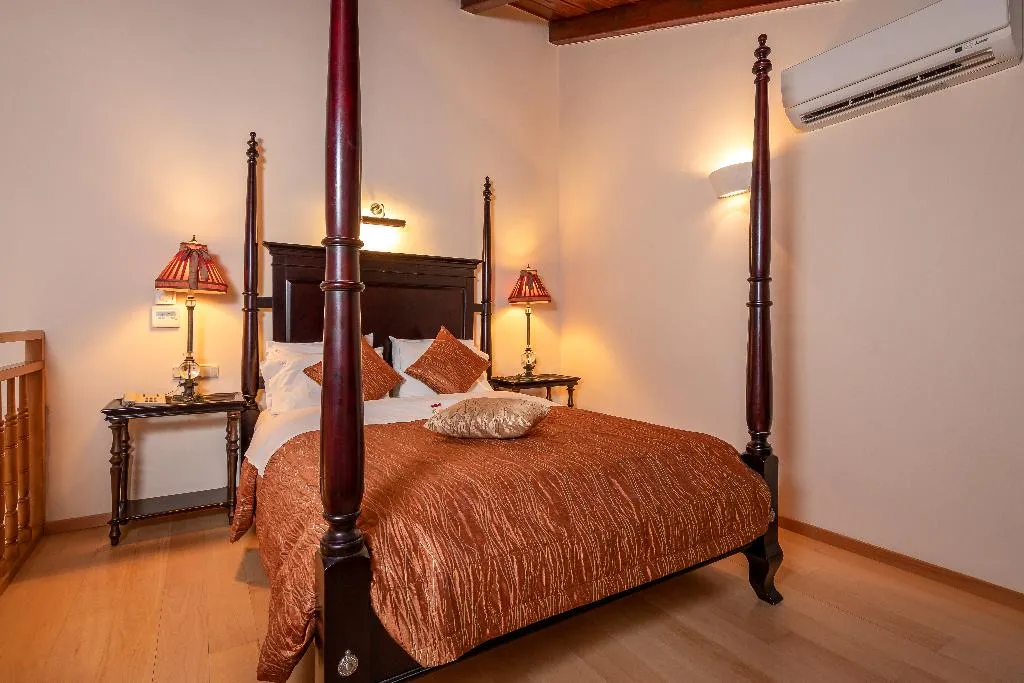 JUNIOR SUITE WITH VIEWS Room, Palazzino Di Corina, Crete
