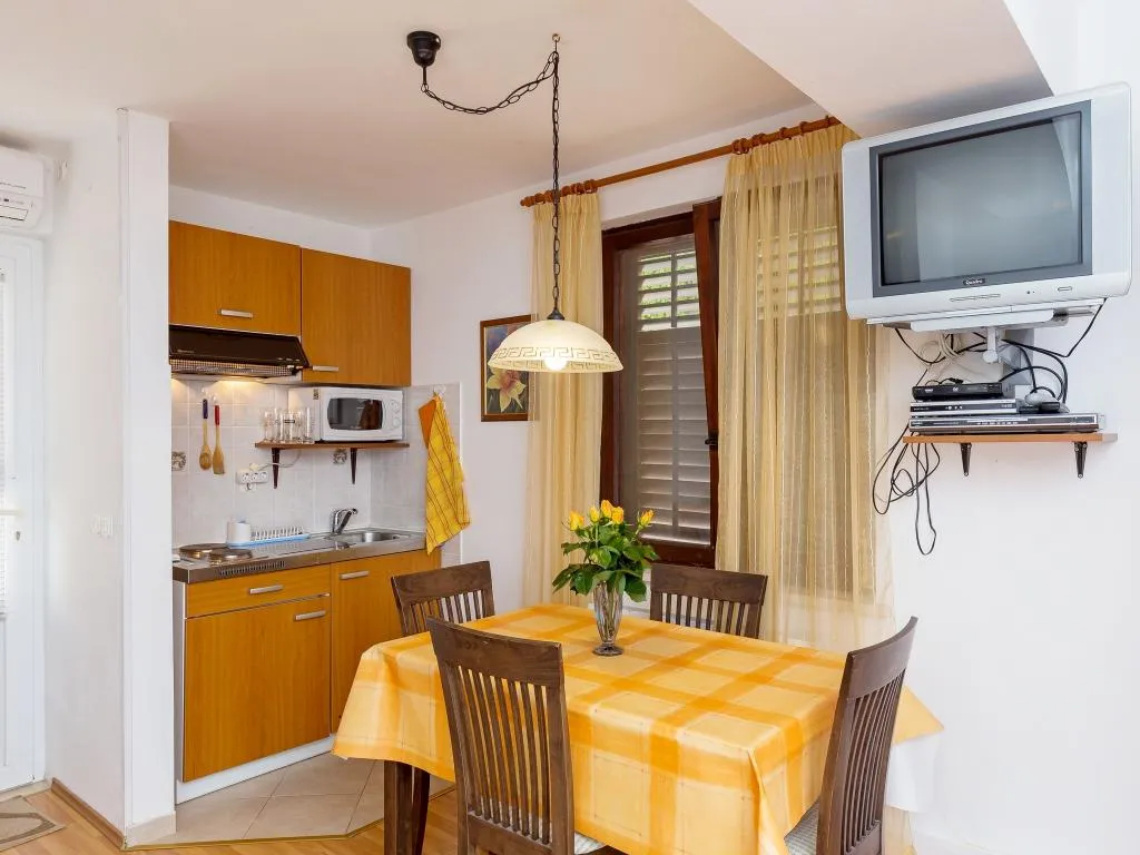 STUDIO CAPACITY 2 Room, Apartments Niksa, Dubrovnik