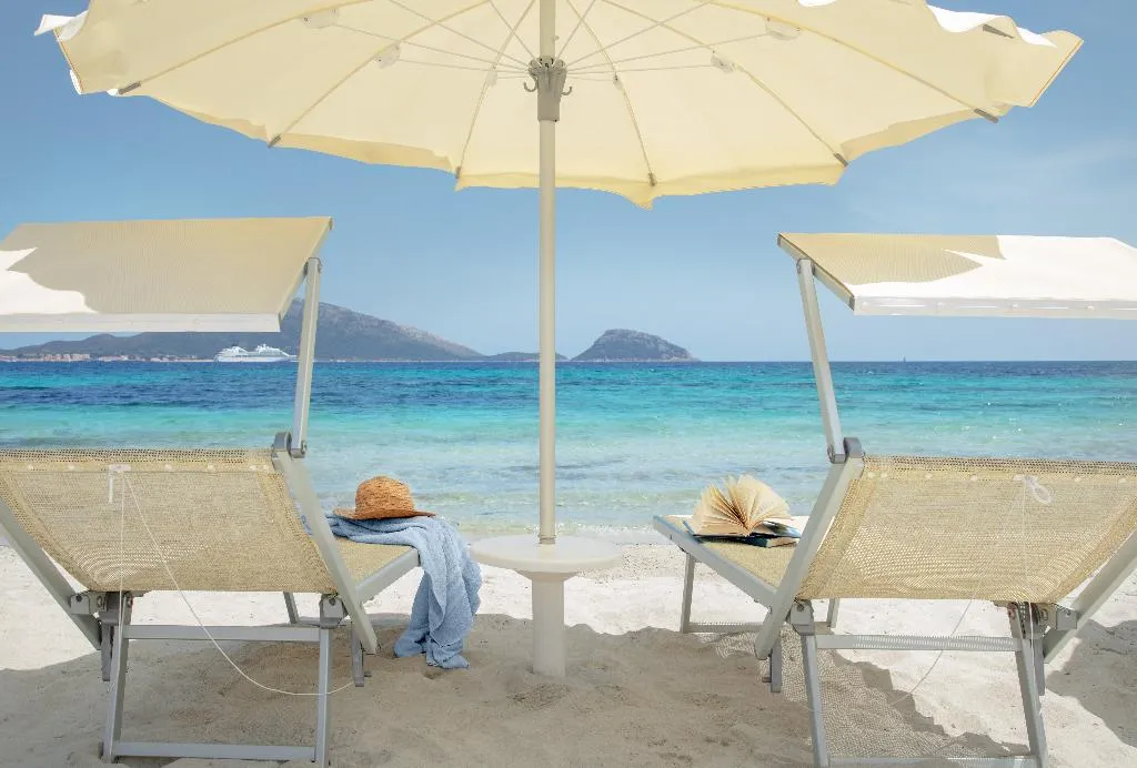 Beach, VOI Colonna Village, Olbia