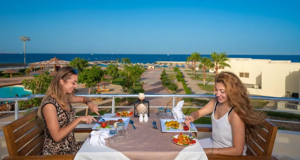 Restaurant, New Eagles Resort & Aqua Park, Red Sea Riviera