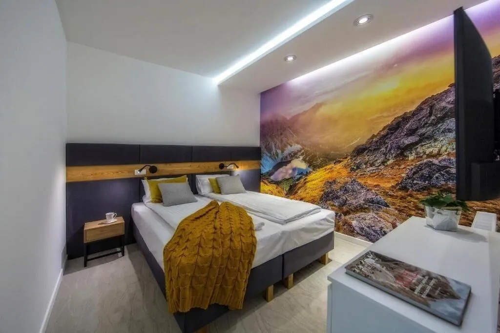 Room, ApartHotel Giewont, Krakow