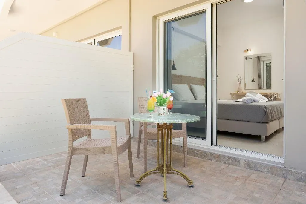 APARTMENT DELUXE TWO BEDROOM Room, Antonis Apartments Pool Bar, Zante