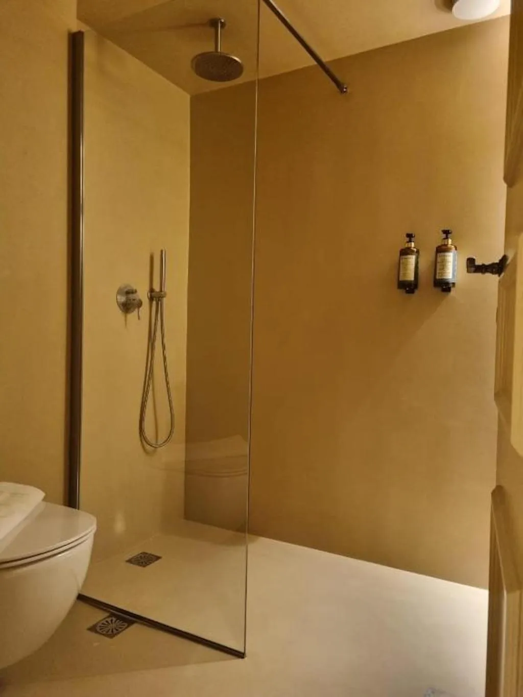 SUITE CAPACITY 3 Room, Terra Verde Oia By K&k, Santorini