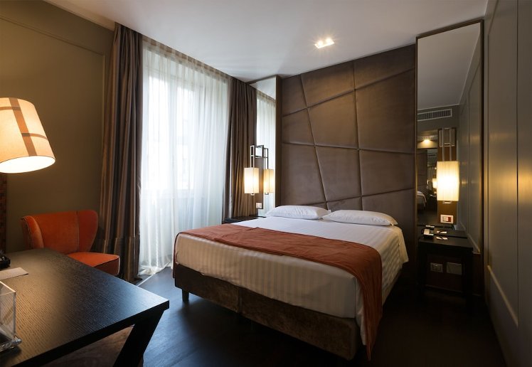 Hotel Stendhal & Luxury Suites, Rome