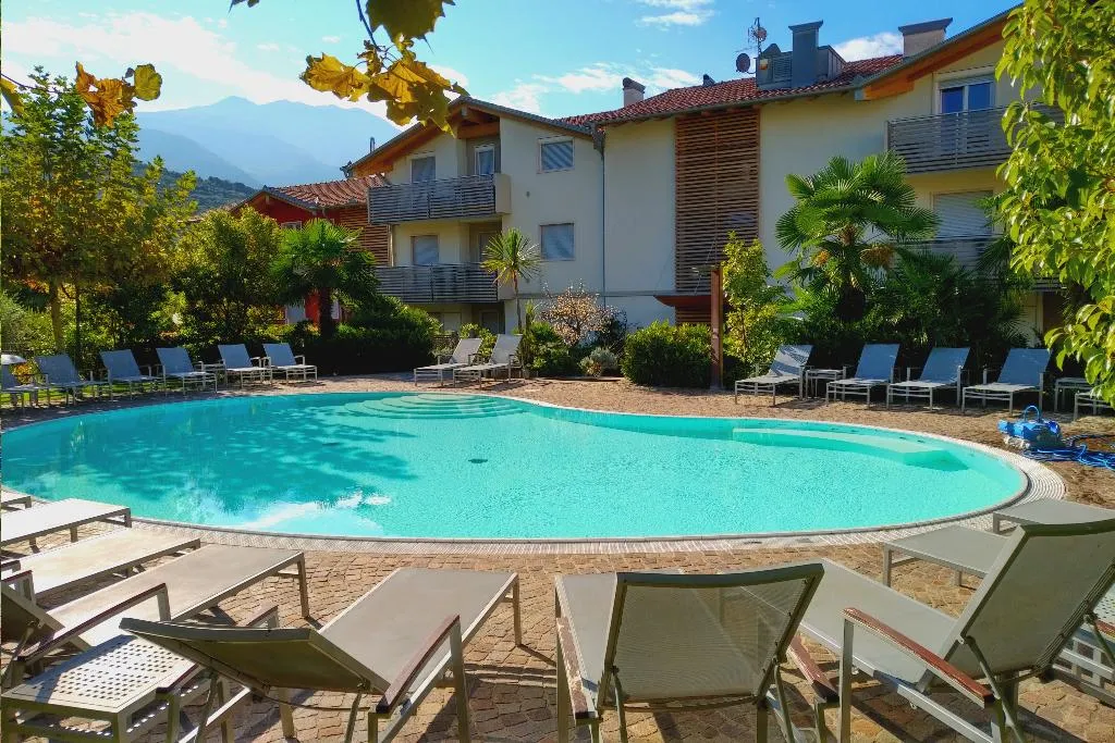 Pool, 4 Limoni Apartment Resort, Milan