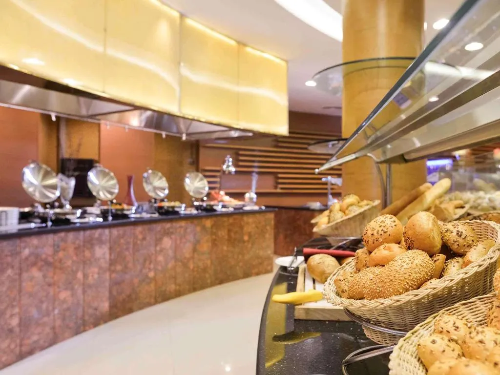 Restaurant, Novotel Cairo Airport, Cairo