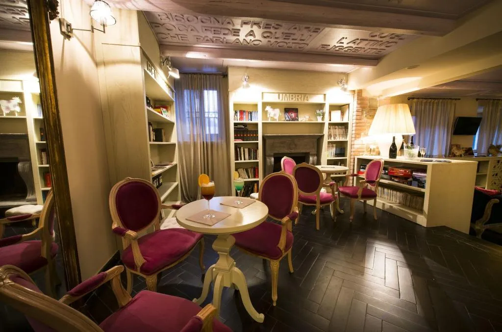 Lobby, Borgo San Faustino, Perugia