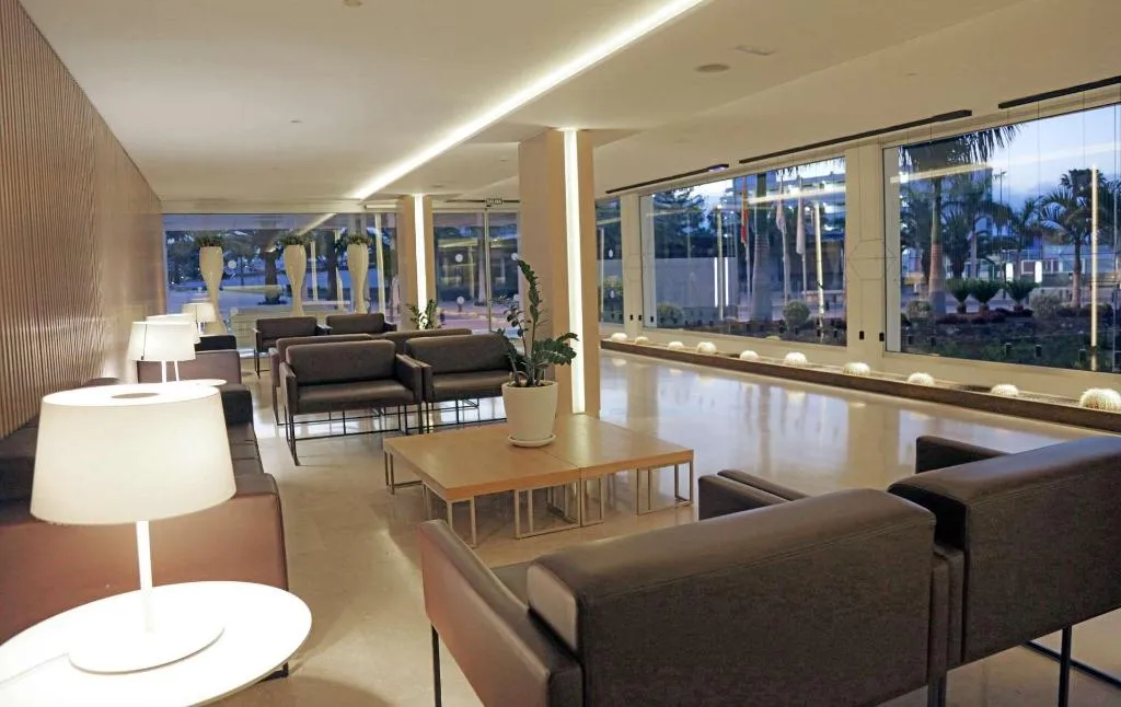 Lobby, Akeah Broncemar, Gran Canaria