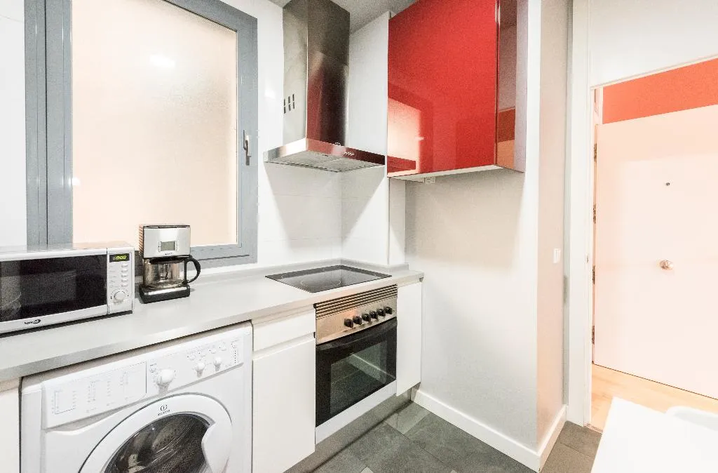 STUDIO CAPACITY 4 Room, Apartamentos Madrid Puerta del Sol, Madrid