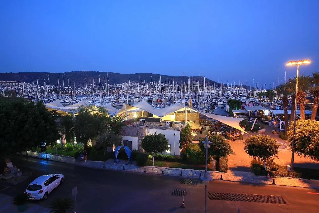 Terrace, DoubleTree by Hilton Bodrum Marina Vista, Bodrum