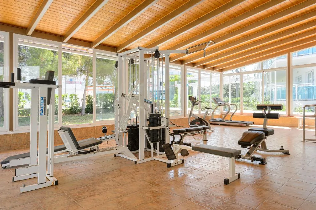 Sports and Entertainment, Vibra Club Maritim Aparthotel, Ibiza