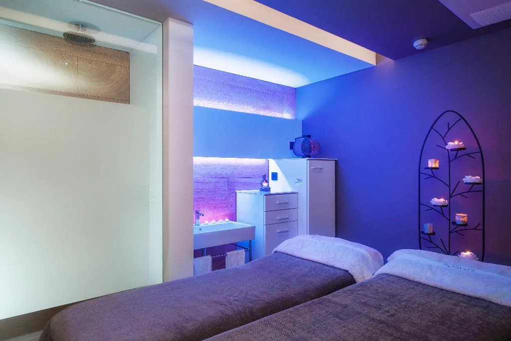 Sports and Entertainment, Salles Hotel Pere IV, Barcelona