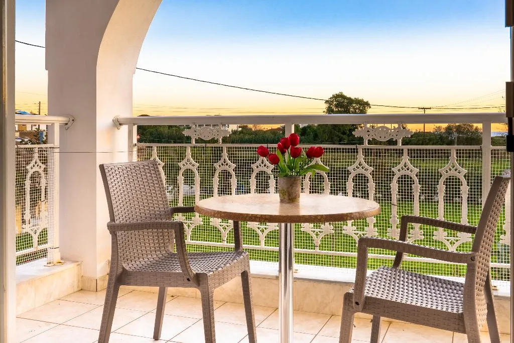 APARTMENT CAPACITY 4 TWO BEDROOMS Room, Antonis Apartments Pool Bar, Zante