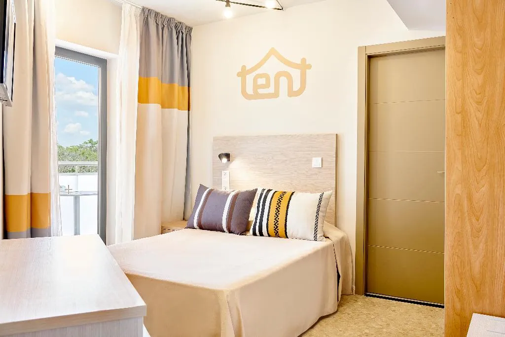 SINGLE STANDARD Room, tent Torremolinos, Costa Del Sol