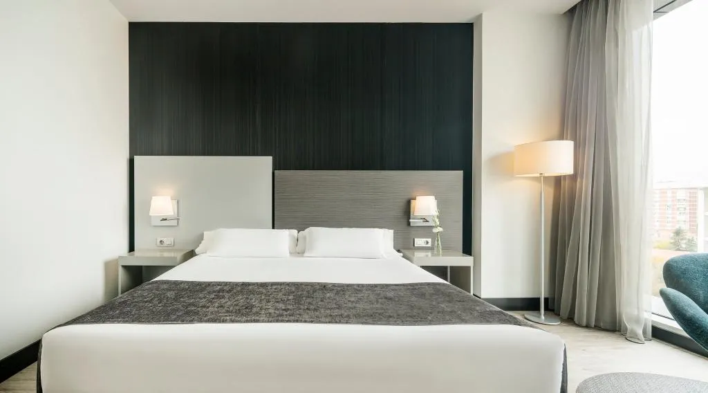 DOUBLE STANDARD Room, Ilunion Atrium, Madrid