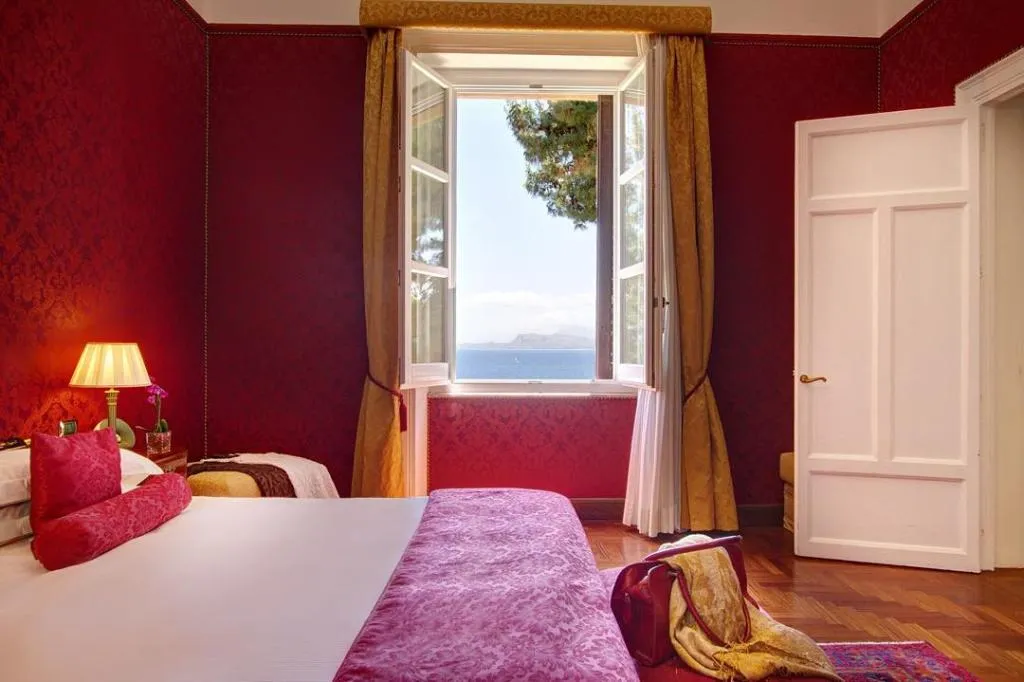 SUITE SEA VIEW WITH TERRACE Room, Villa Igiea, Palermo