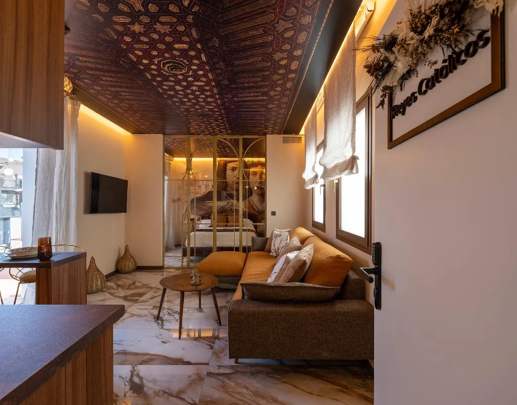 APARTMENT WITH PRIVATE POOL Room, Palatina Concept Suites, Andalucia
