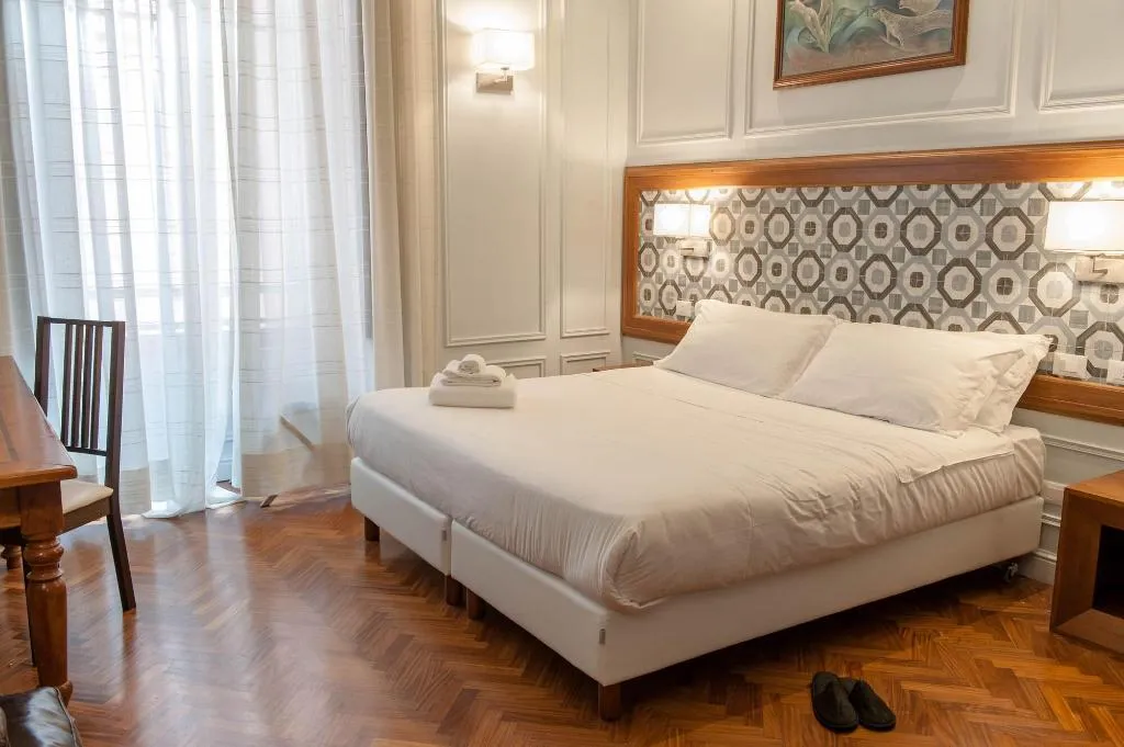 Room, Navona Central Suites, Rome