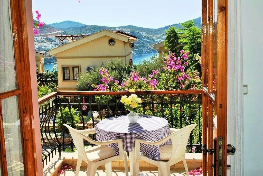 Room, Dionysia, Antalya