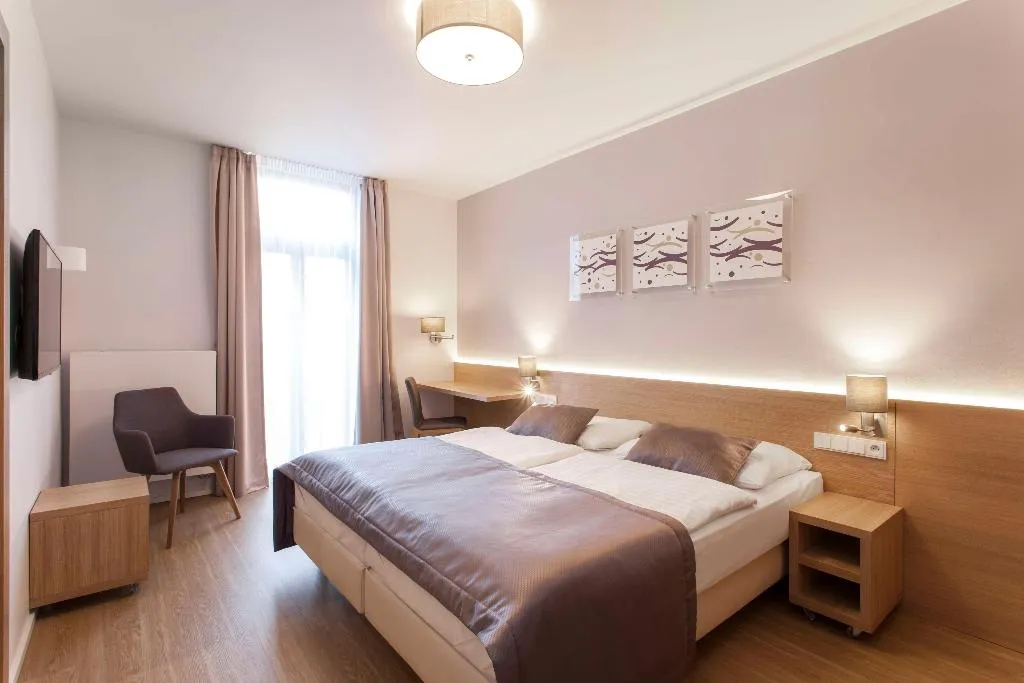 Room, Hotel Carol, Prague
