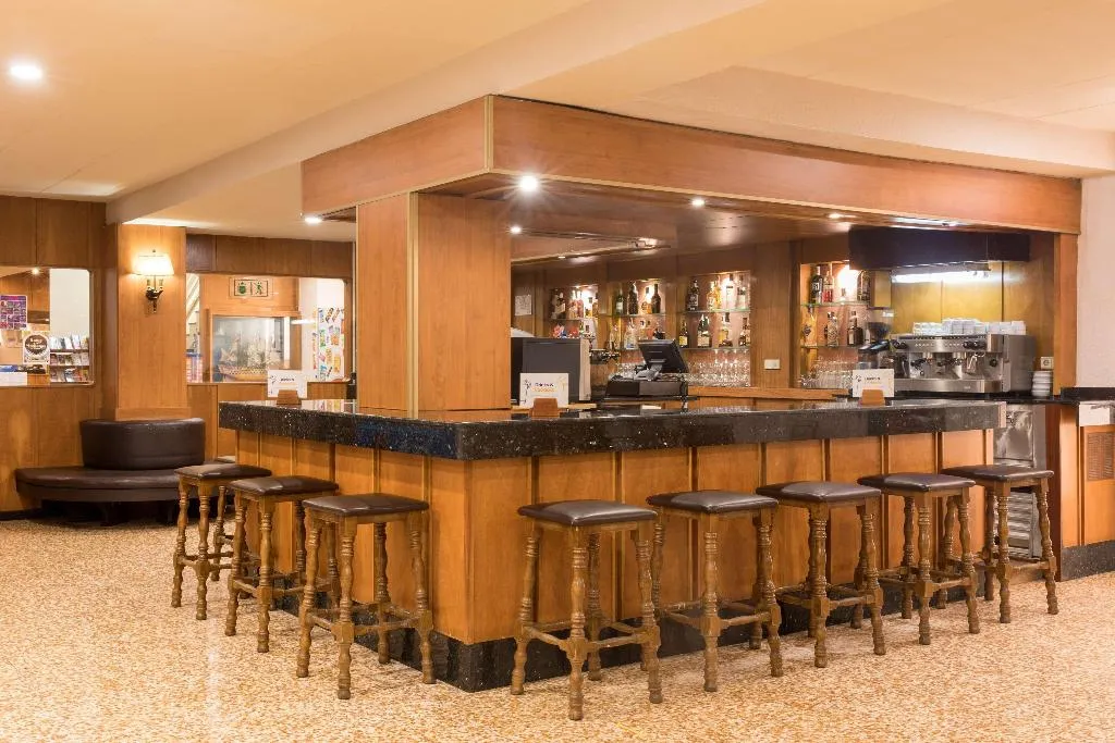 Bar, htop Alexis, Costa Brava
