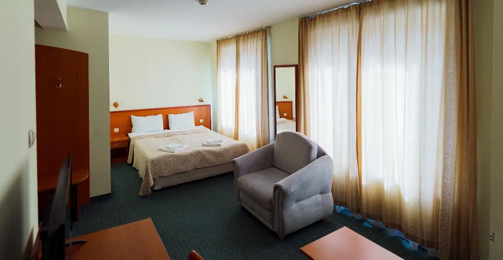 DOUBLE WITH BALCONY Room, Hotel Dionis, Varna