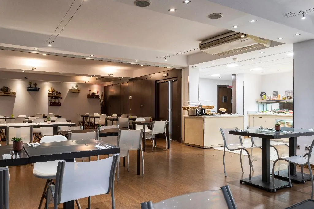 Restaurant, Petit Palace Arturo Soria, Madrid