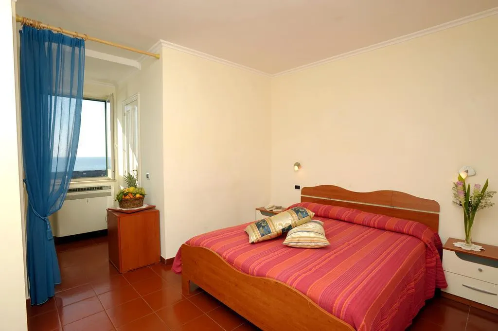 General view, B&B Camere Con Vista, Naples