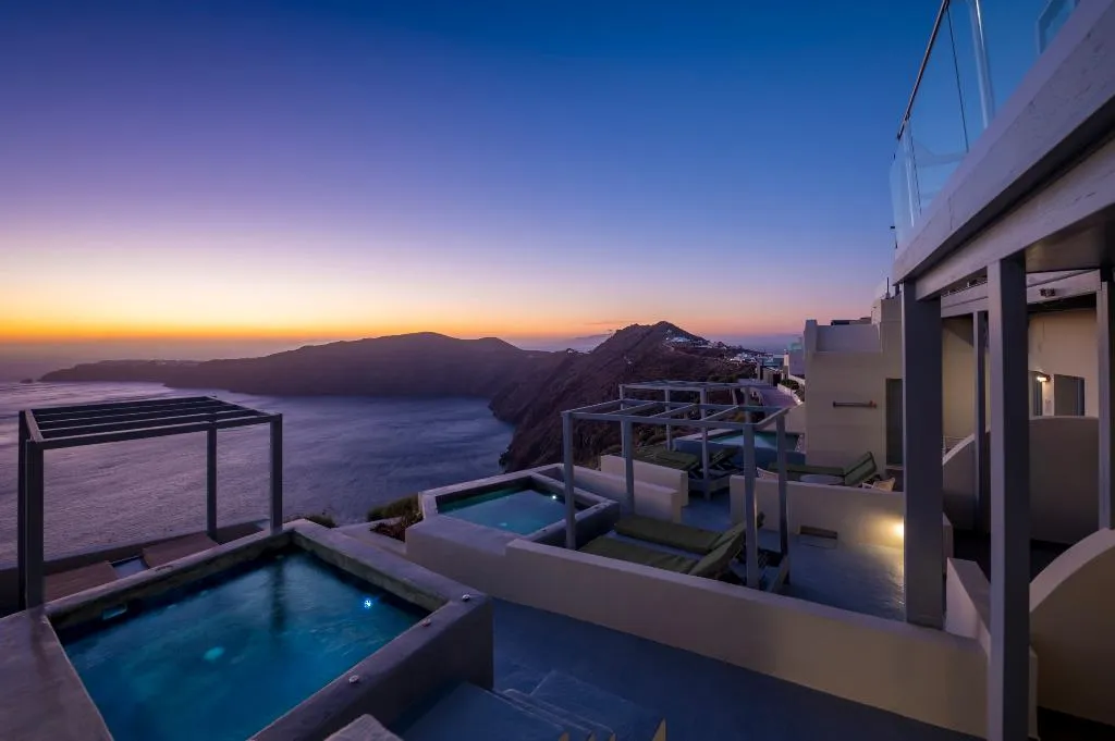 General view, Gizis Cliffside Suites, Santorini