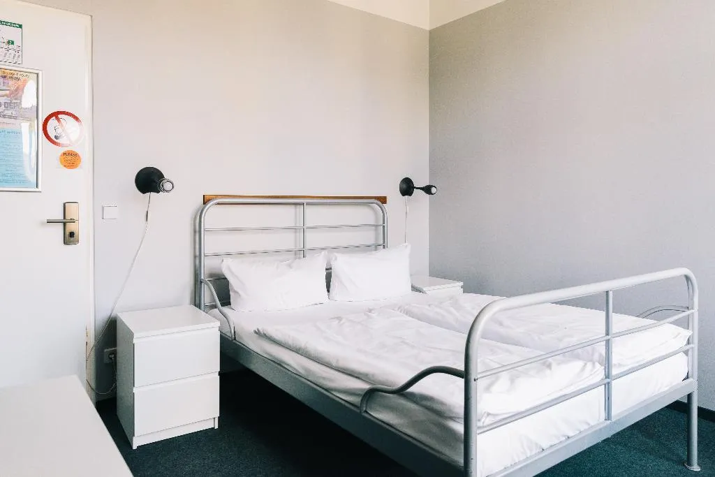 DOUBLE ONE BED Room, St Christopher's Inn Berlin Alexanderplatz, Berlin
