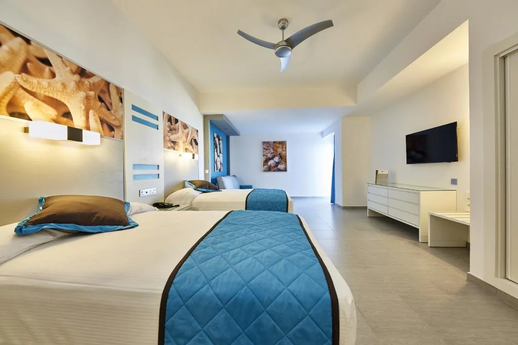 FAMILY ROOM TWO BEDROOMS Room, Riu Dunamar - All Inclusive, Cancun Area