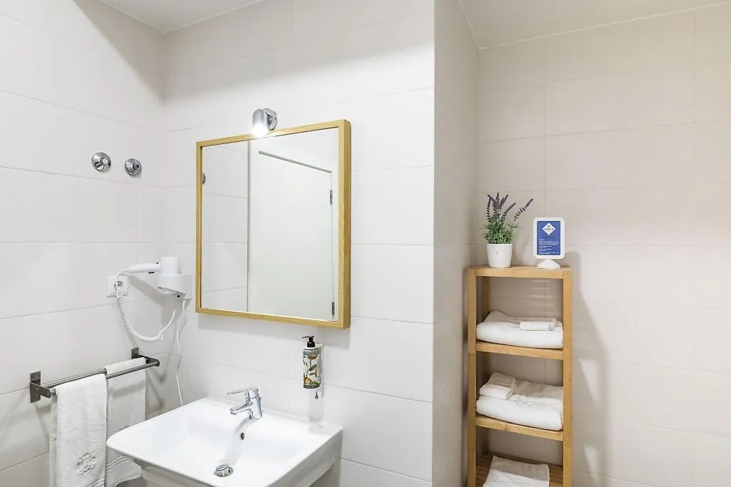 Room, Emporium Lisbon Suites, Lisbon