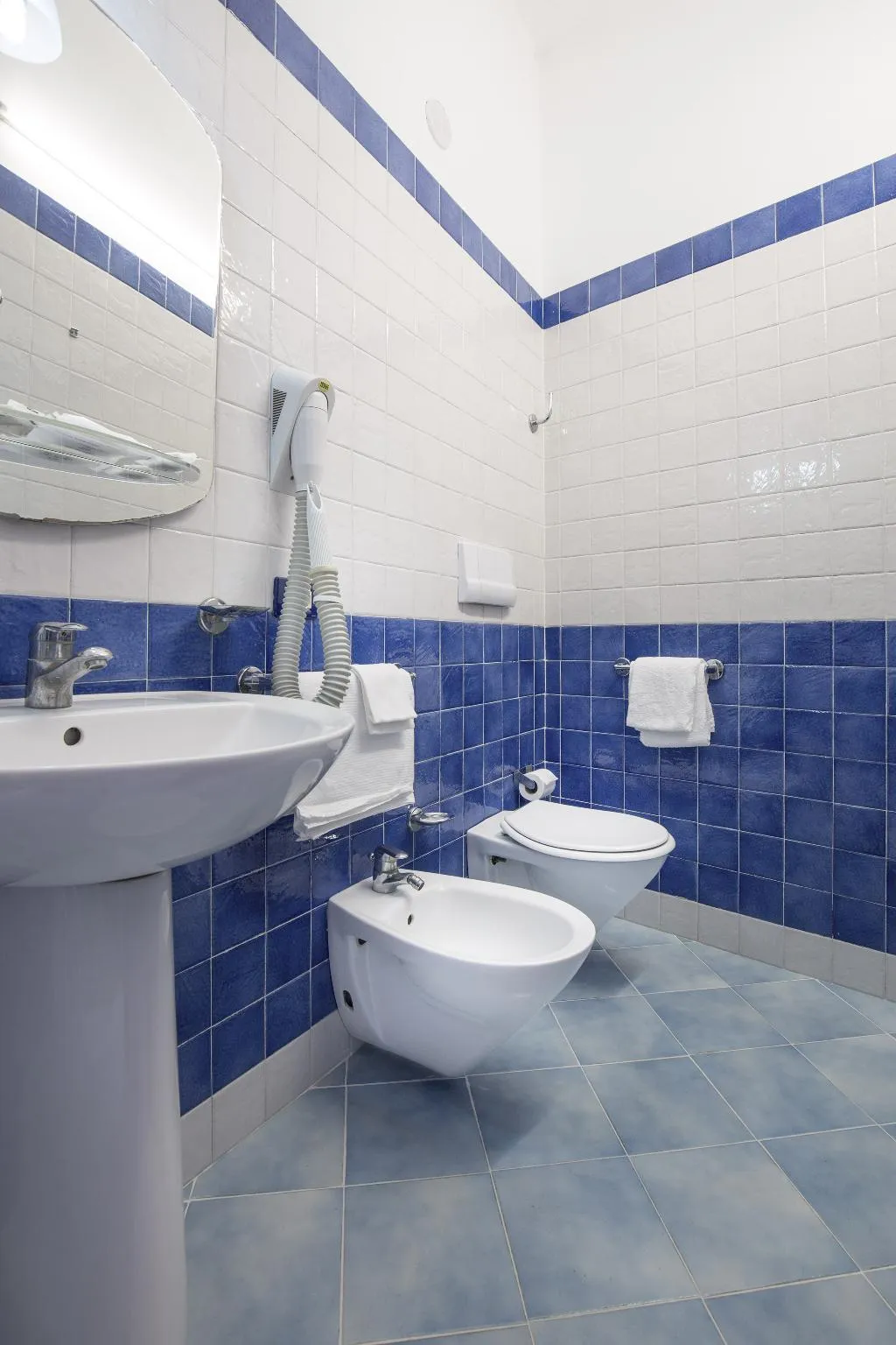 Double or Twin STANDARD Room, Hotel Il Faro Sorrento, Naples